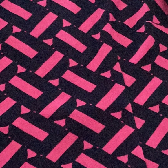 TRINA TURK NWT ZAP PONTE SHORT SLEEVE SHIFT MINI  DRESS MEDIUM - Picture 7 of 8